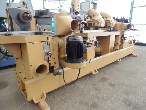 Četvorostrana ma&scaron;ina SCM