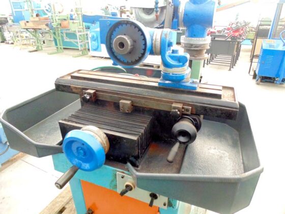 Univerzalna o&scaron;trilica UTMA