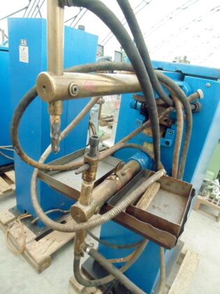 Aparat za punkt varenje