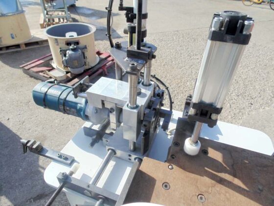 Krivolinijska kanterica ARTECH