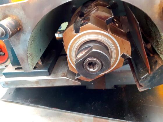 Četvorostrana ma&scaron;ina 4888-22