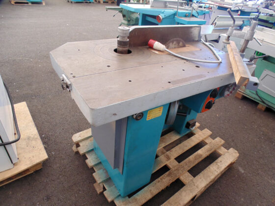 Kombinovana ma&scaron;ina 3777-21