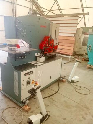 &Scaron;tanc presa DURMA