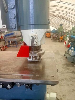 &Scaron;tanc presa DURMA